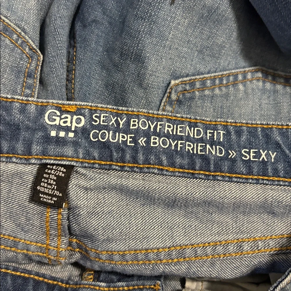 Gap Distressed Sex Boyfriend Jeans 6 - Picture 9 of 10